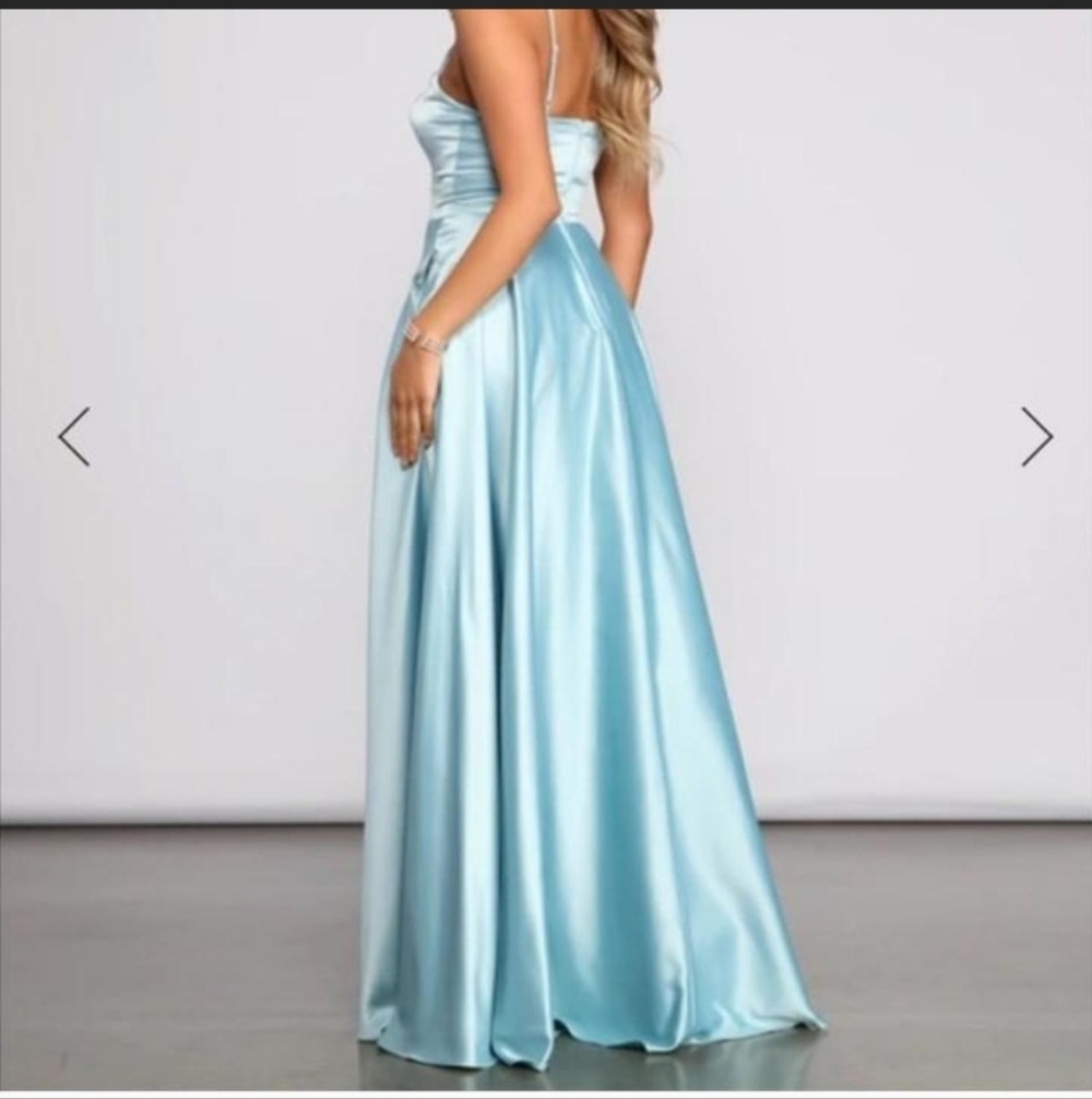 ​💎 Cinderella Moment! Light Blue Satin Ball Gown Prom Dress - With POCKETS  L - Picture 9 of 10